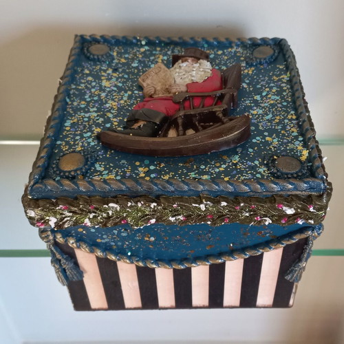 Christmas paper box new with festive atmosphere
