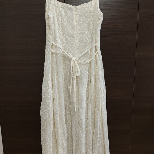 Dazy white lace dress, medium size