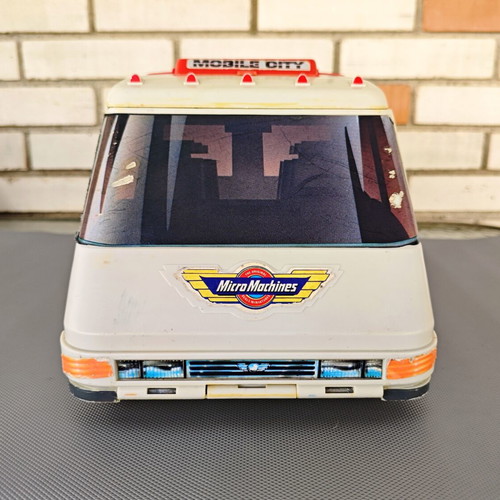 Vintage Micro Machines Mobile City Van Playset Galoob 1991