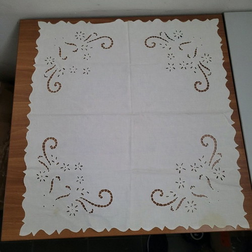 Table linen carré with slight stains