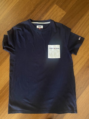 Tommy Hilfiger ανδρικό μπλουζάκι medium μπλε σαν καινούργιο