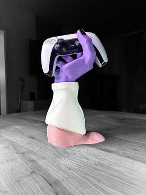 Controller Stand inspired by Frieza, universal for PS5/PS4/Xbox