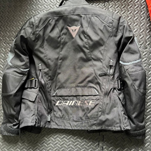 Dainese Tempest 2 D-Dry jacket size 40 like new