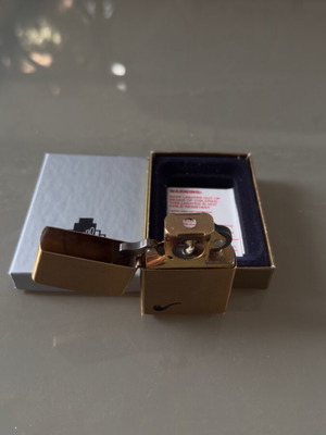 Zippo Solid Brass Pipe Lighter 204B PL new, unfired
