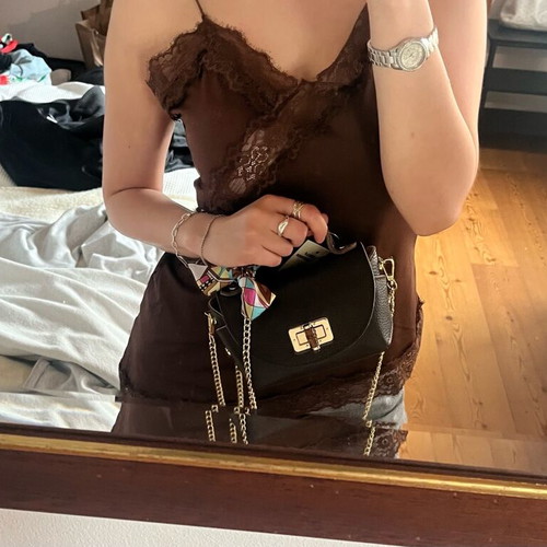 Leather handheld bag new Made In Italia
