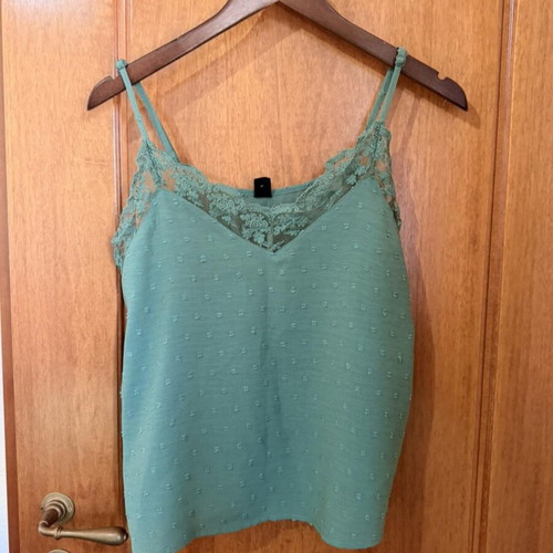 Shein women's green top with lace, size S