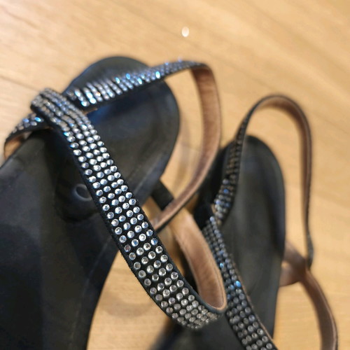 Leather suede sandals used with silver strass, size 38