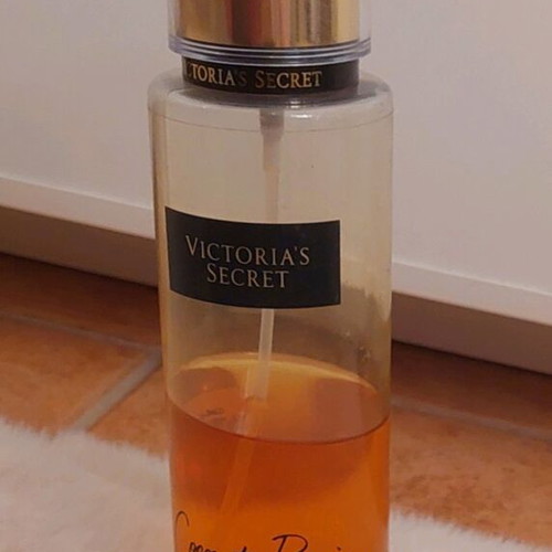 Victoria Secret Body Mist Coconut Passion like new