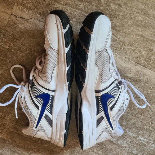 Nike Dart 10 men's shoes size 42 used, white