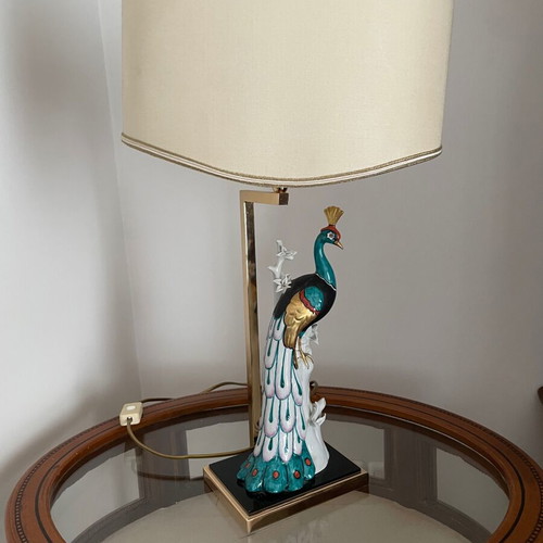 Table lamp made of painted porcelain in peacock shape like new