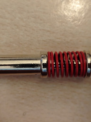 Shock absorber keychain, red