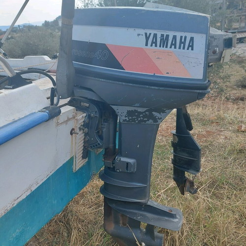 Βάρκα μεταχειρισμένη με τρέιλερ
