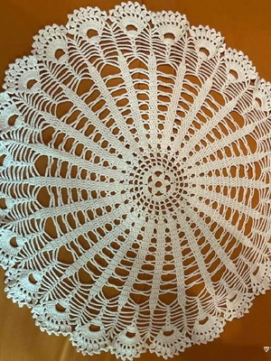 Handmade crocheted safka new, white, retro design