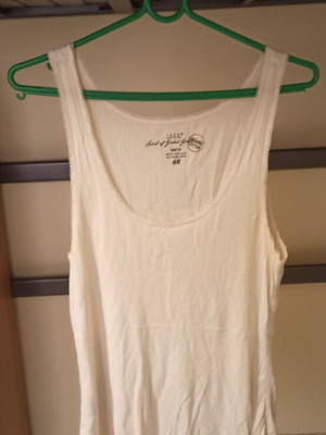Γυναικείο φανελάκι λεπτό H&M άσπρο μεταχειρισμένο, μέγεθος M