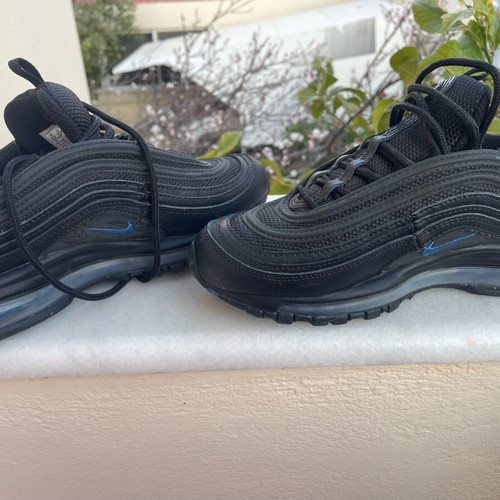 Nike athletic shoes like new, size 36.5 black