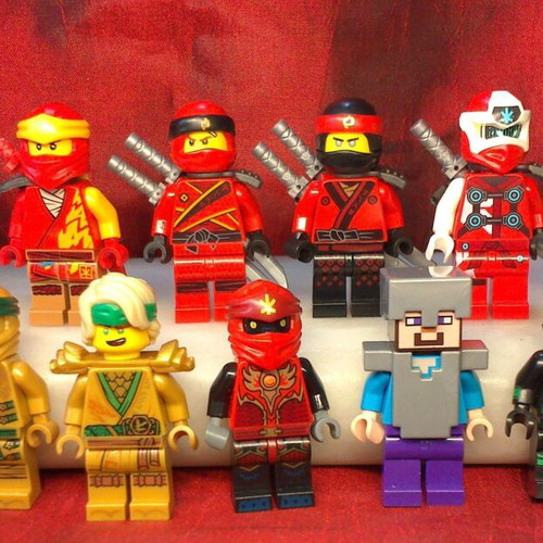 Lego 122 figures like new