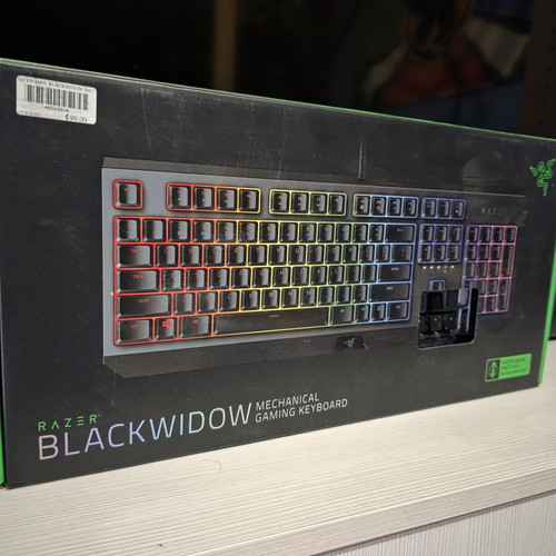Razer Blackwidow keyboard used for spare parts, non-functional