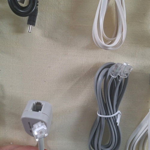 Various cables and accessories like new