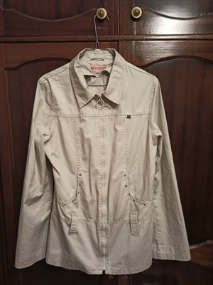 Splendid women's short jacket size L beige like new