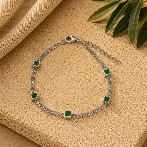 Silver bracelet with green stones emerald geometric design new