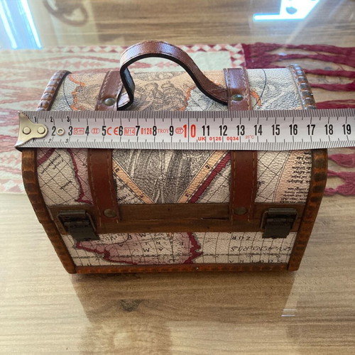 Wooden decorative chest themed "The Treasure of the Pirates" like new with leather details