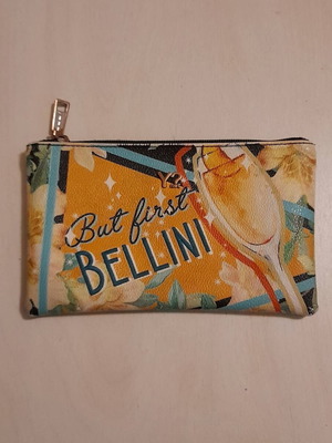 Νεσεσέρ Y Not? σαν καινούργιο, πολύχρωμο με σχέδιο But first BELLINI