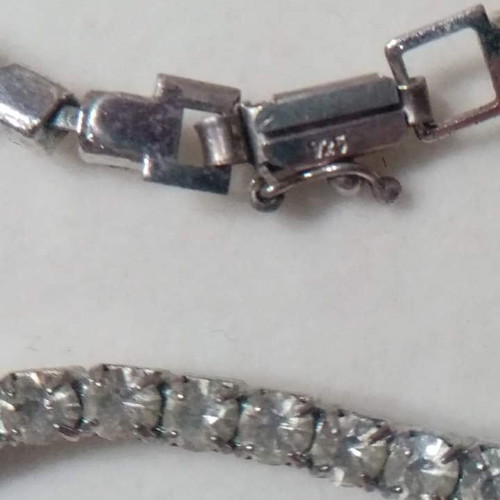 Silver necklace 925° with sparkling crystals like new