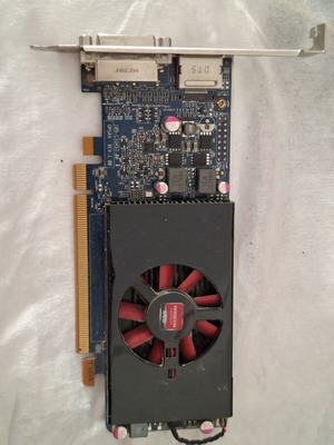 AMD Radeon HD 7570 видео карта употребявана, 1GB LP, DP DVI изходи