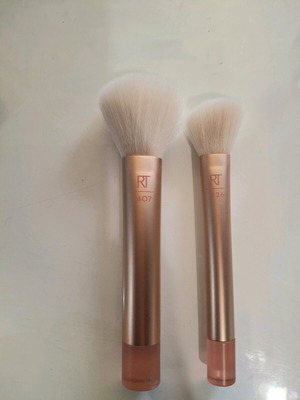 Real Techniques brushes like new, pack of two