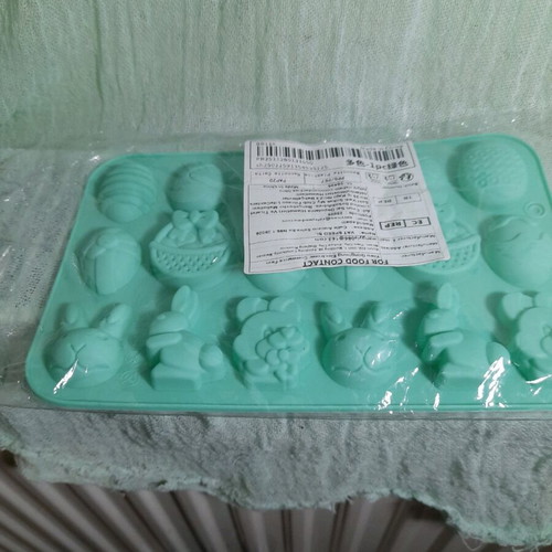 Easter silicone mold new for chocolates or wax melts