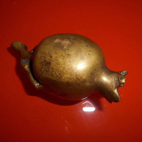 Bronze pomegranate charm used for table or wall placement 9 cm