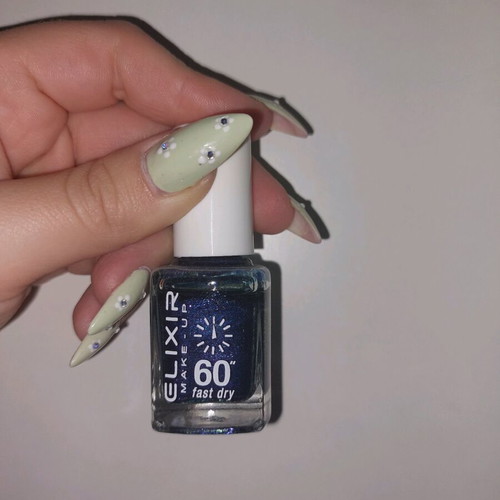 Nail polish used, 80% full