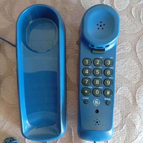 General Electric Vintage Corded Telephone CG2-9122A, blue