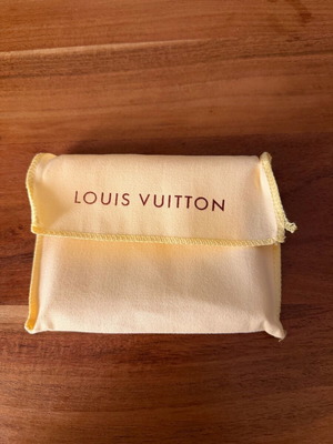 Louis Vuitton authentic dust bag like new, beige with brown logo