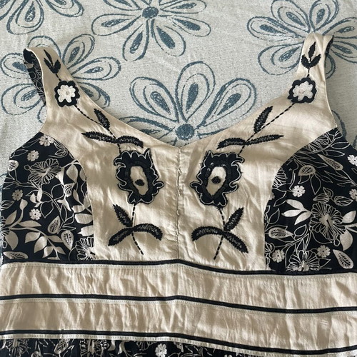 Raxevsky dress like new, size M, black and beige