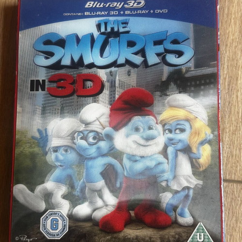 The Smurfs Blu-Ray 3D like new with English subtitles