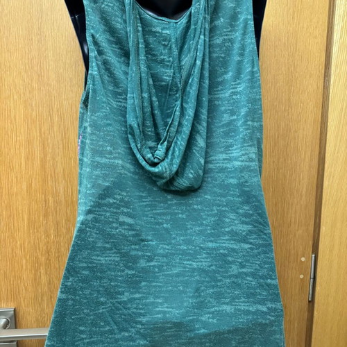 Custo Barcelona sleeveless long thin hoodie blouse like new, green multicolor