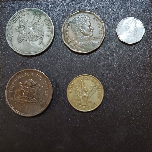 Set of 5 different Chilean coins