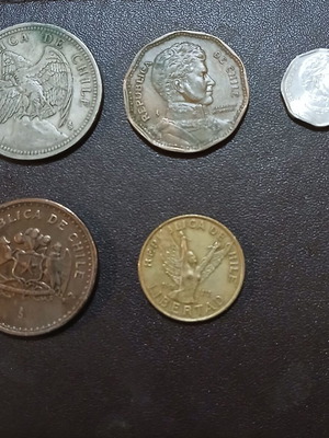 Set of 5 different Chilean coins