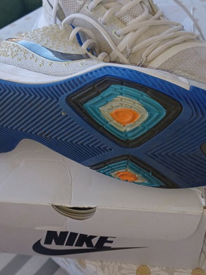 Αθλητικά Nike σαν καινούργια, μέγεθος 45