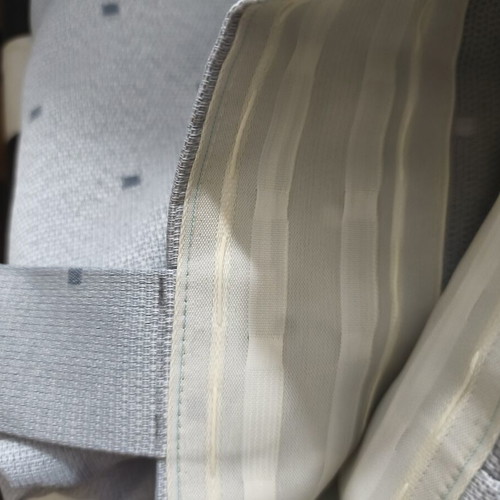 Curtain 280cm width, 220cm height, 8cm hem extension