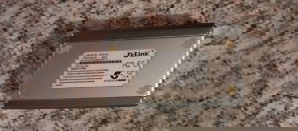 D-LinkUSB DUB-H4 USB 2.0 Hub