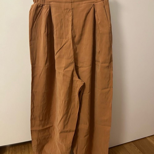 Arpyes pants small used