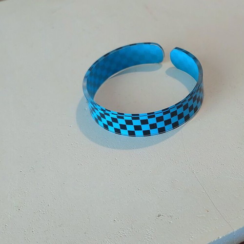 Checkered bracelet, blue and black