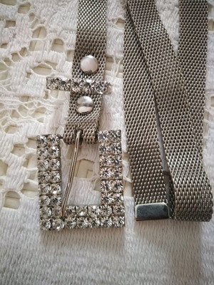 Metal belt with zircon like new, silver color, length 100cm