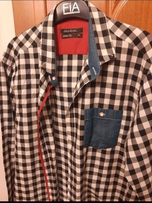 Slim fit shirt black size XL like new