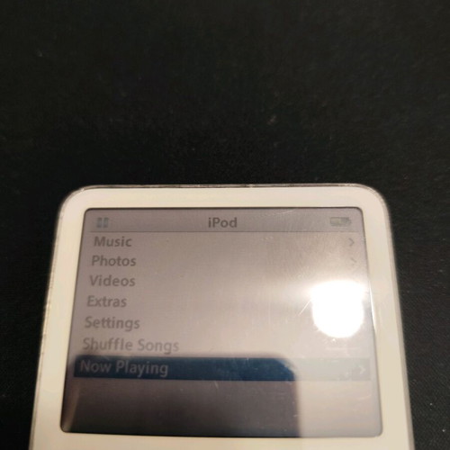 Apple iPod classic 5th gen 30Gb used with new battery