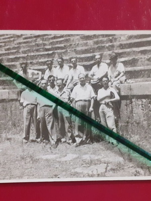 Old black and white excursion photo with embossed Fotο Electric Ath. Charisi Lamia stamp