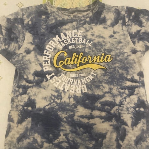 T-shirt for kids 9 years 134 cm like new, blue-white