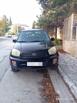 Toyota RAV 4 μεταχειρισμένο SUV 2003 χειροκίνητο με υγραέριο και κοτσαδόρο